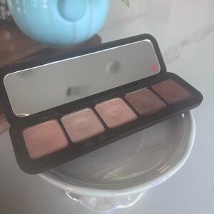 Mary Phillips - m.ph- UNDERPAINTING FACE PALETTE in Light